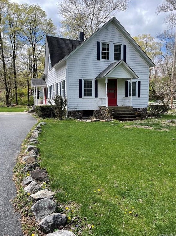 22 Bellvale Lakes Rd, Warwick, NY 10990