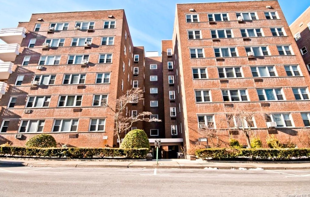 30 E Hartsdale Ave #6h, Hartsdale, NY 10530