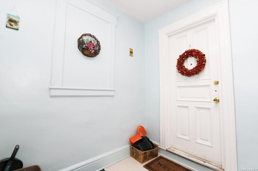 74 Nelson Ave, Harrison, NY 10528