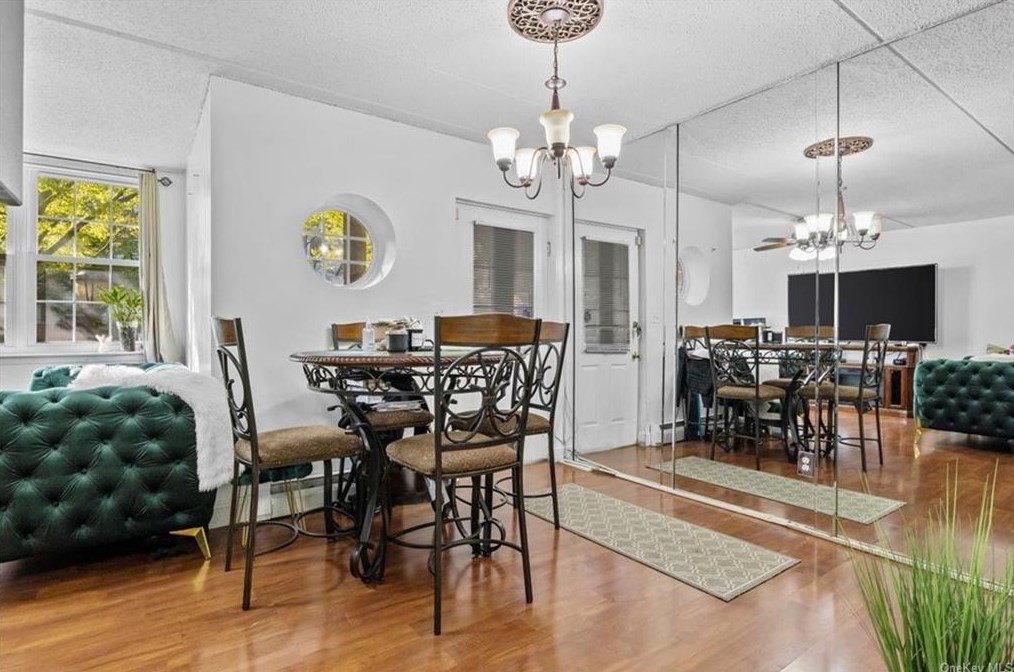 318 Sunset Blvd #13318, Bronx, NY 10473