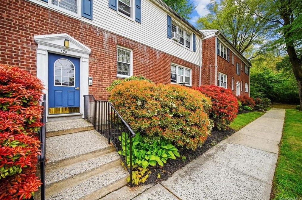 130 Underhill Ave #1b, White Plains, NY 10604