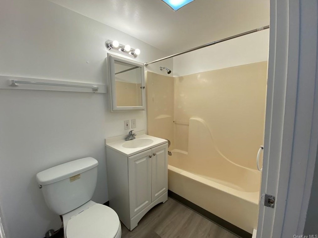 73 Main St, Beacon NY  12508-3327 exterior