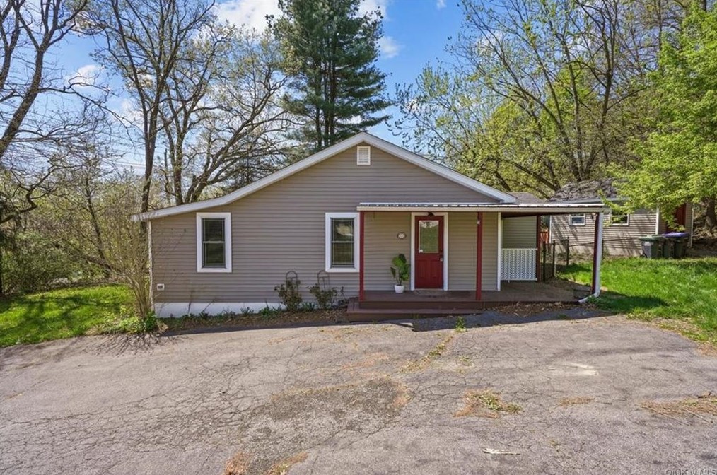 274 Reservoir Rd, Goshen, NY 10924