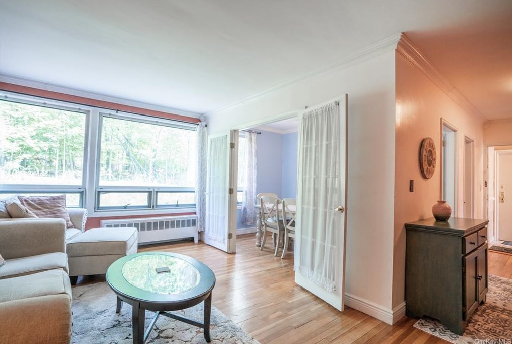 16 Wildwood Rd #b11, Hartsdale, NY 10530