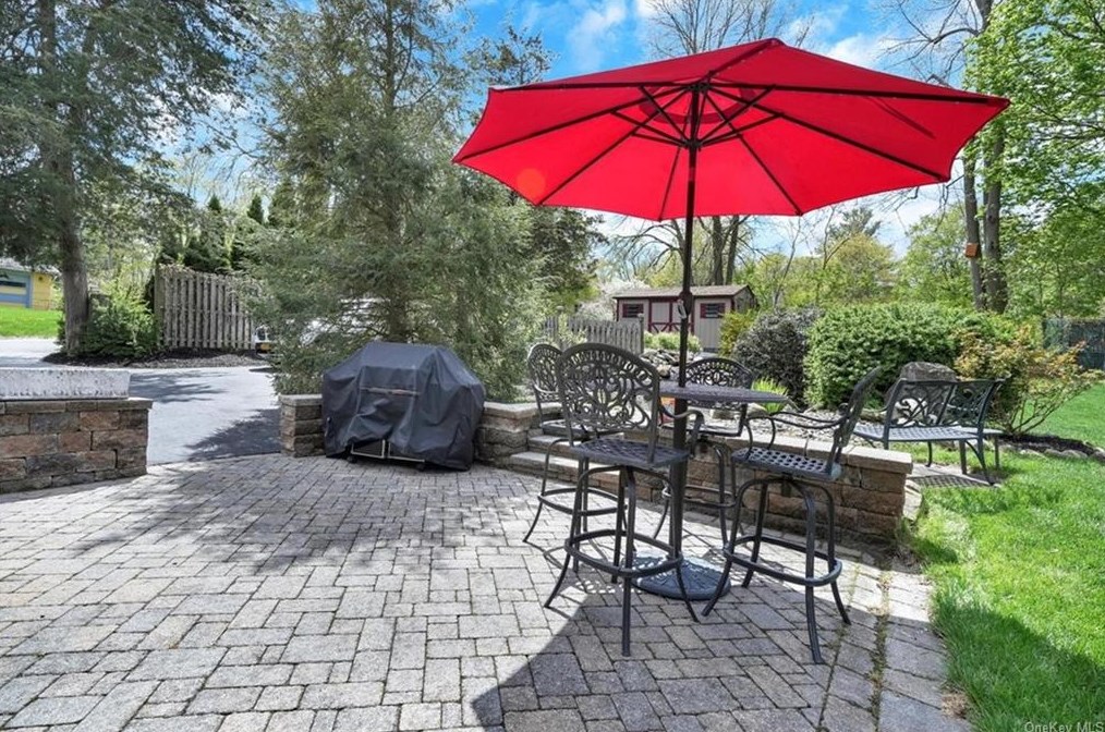 55 State Route 17m, Harriman NY  10926-3231 exterior