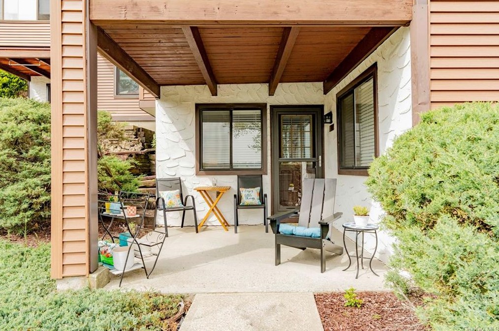 350 N Water St #5-1, Newburgh, NY 12550