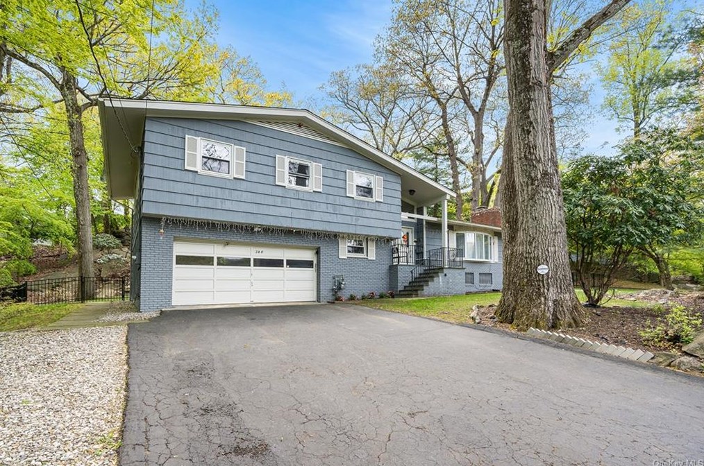 248 Harriman Rd, Irvington On Hudson, NY 10533-2024