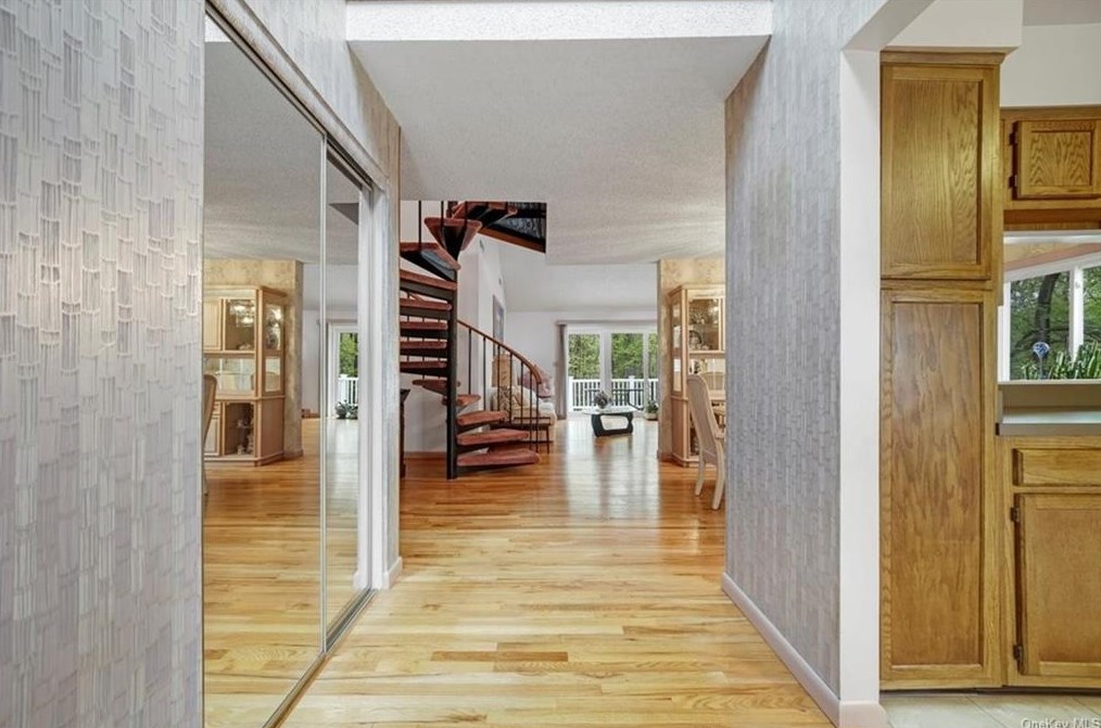 65 Westminster Rd, Yorktown Hgts, NY 10598