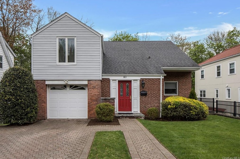 60 Parkview Dr, Yonkers, NY 10708-4608