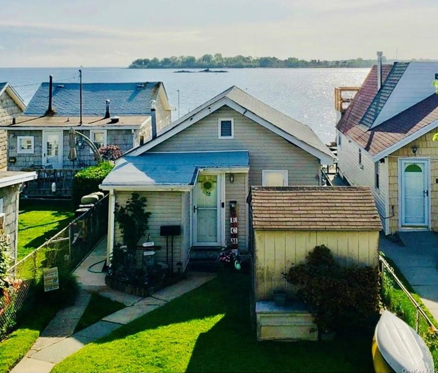 520 Minnieford Ave, Bronx, NY 10464