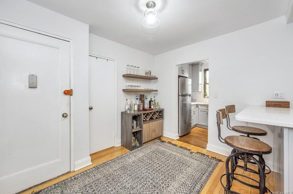 18 Rockledge Rd #1b, Hartsdale, NY 10530