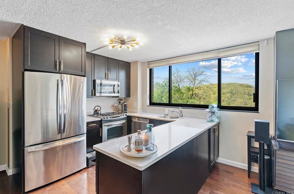 2287 Johnson Ave #4f, Bronx, NY 10463