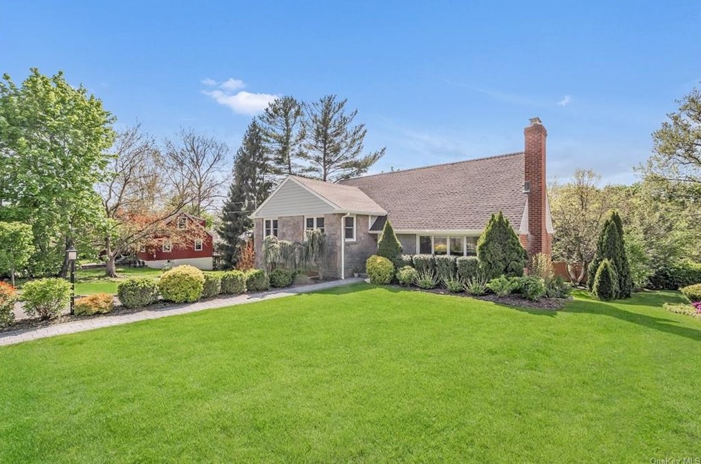 151 Lawrence Ave, Yonkers, NY 10709