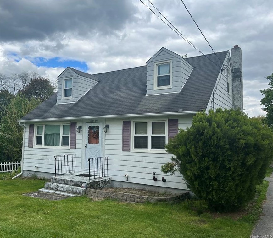 61 Dalfonso Rd, Newburgh, NY 12550