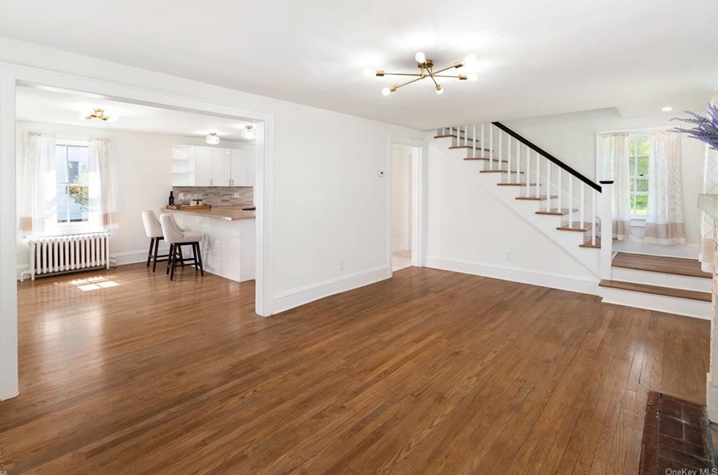 22 Pleasant St, Bedford NY  10506-1501 exterior