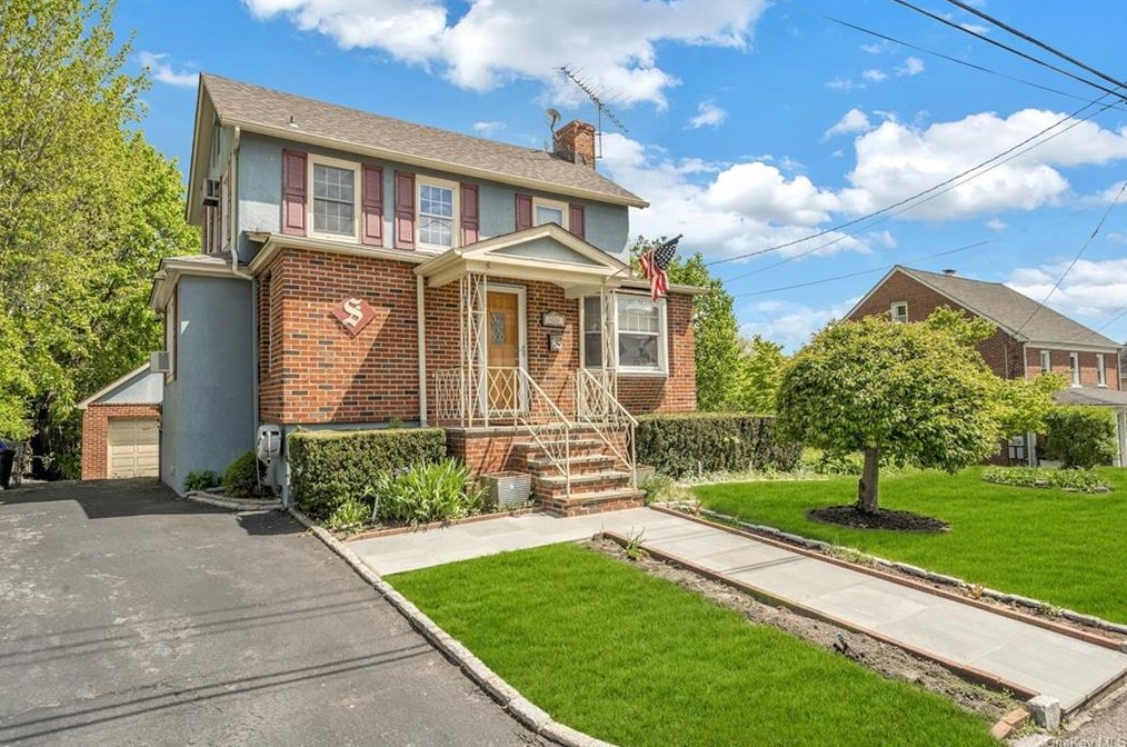 61 Tuckahoe Ave, Yonkers, NY 10709-3624