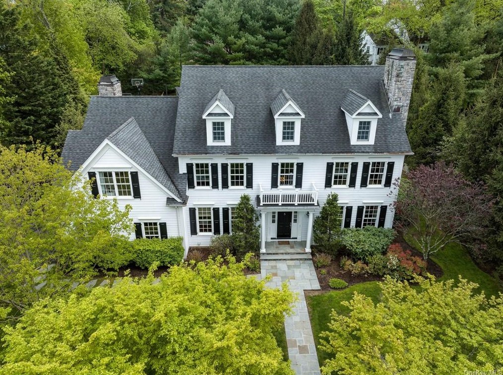 5 Morris Ct, Rye, NY 10580
