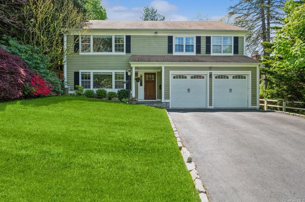 704 Louis St, Mamaroneck, NY 10543-1728