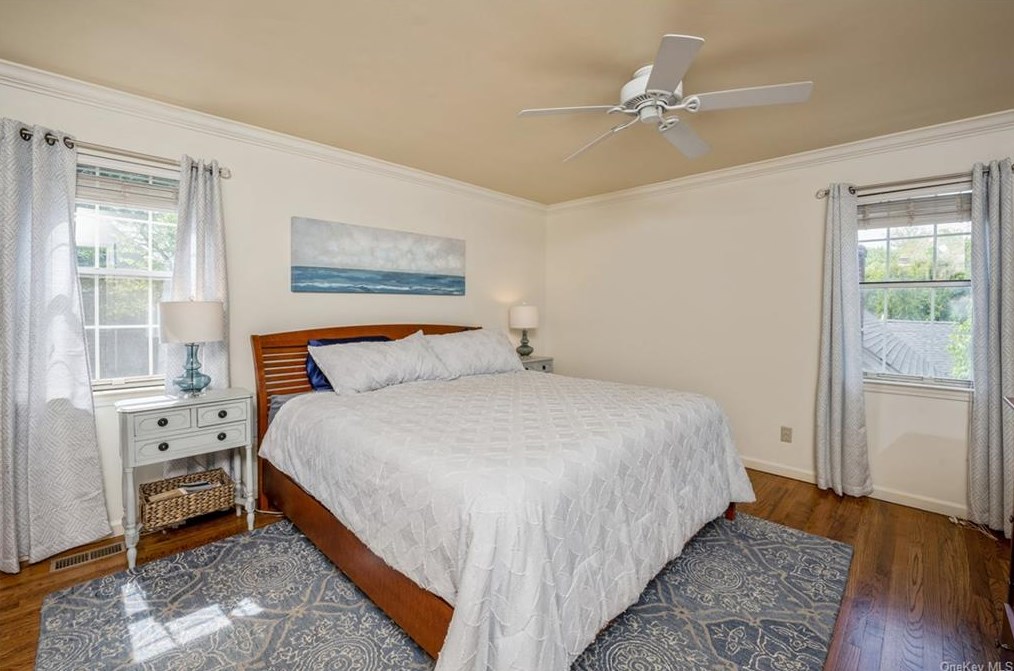 704 Louis St, Mamaroneck NY  10543-1728 exterior