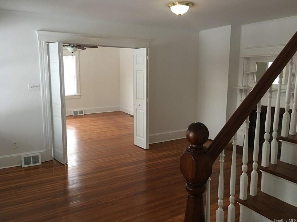 1 Main St, Purdy Station, NY 10578