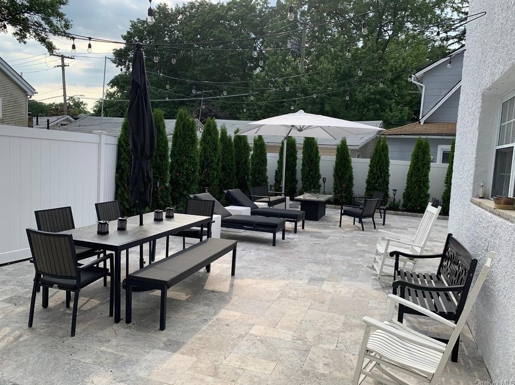 4 Wainwright St, Rye, NY 10580