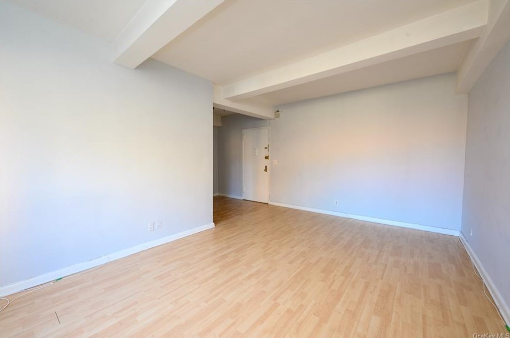 4 Sadore Ln Apt 1p, Yonkers, NY