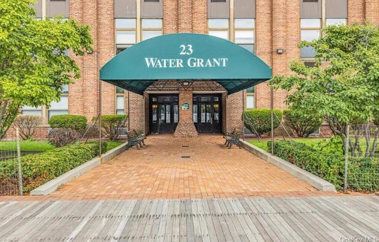 23 Water Grant St #2c, Yonkers, NY 10701