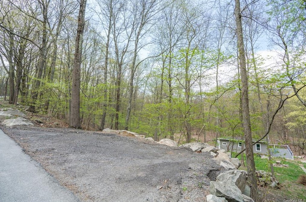 291 Hortontown Rd, East Fishkill, NY 12533