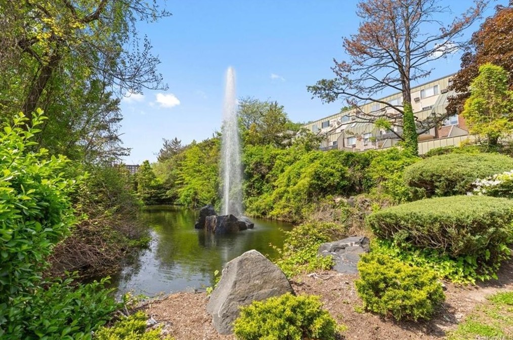 1 Fountain Ln #1f, Scarsdale, NY 10583
