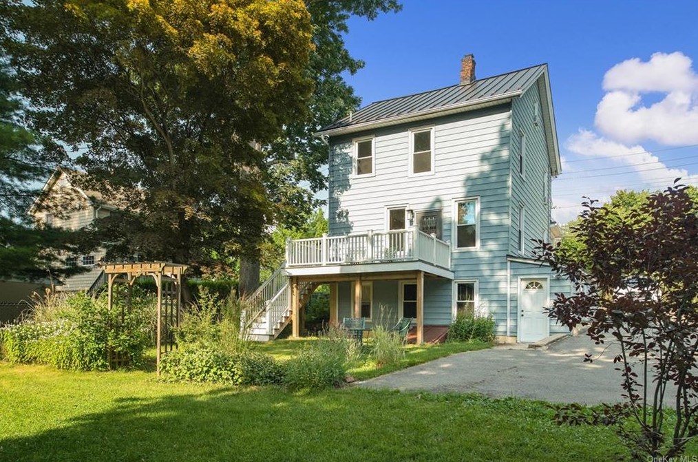 46 Vanderbilt Ave #2, Pleasantville, NY 10750