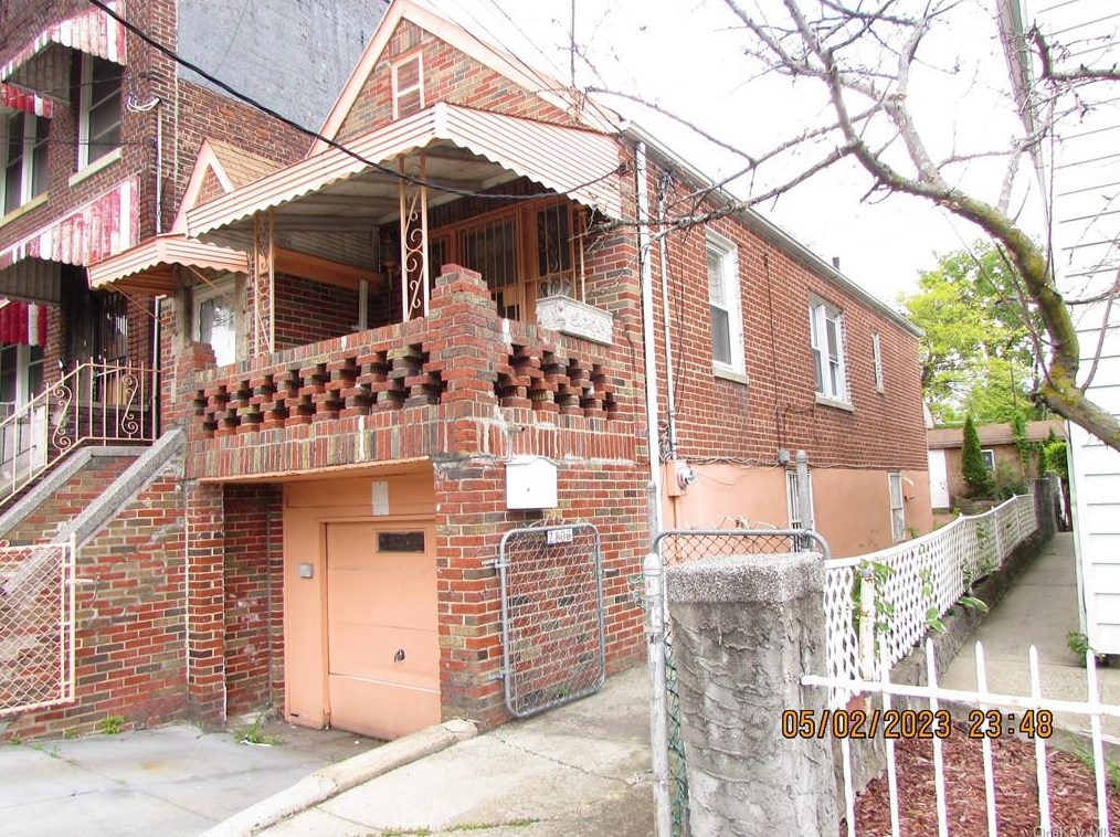 2806 Sexton Pl, Bronx, NY 10469