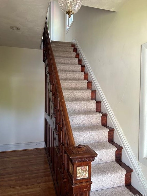 9 Grand St, Warwick, NY 10990