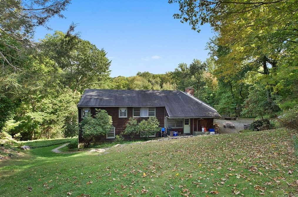 1266 Hardscrabble Rd, Chappaqua, NY 10514