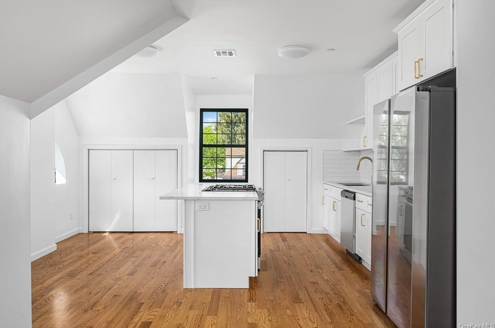 325 Highland Ave Apt 403, Mount Vernon, NY 10553