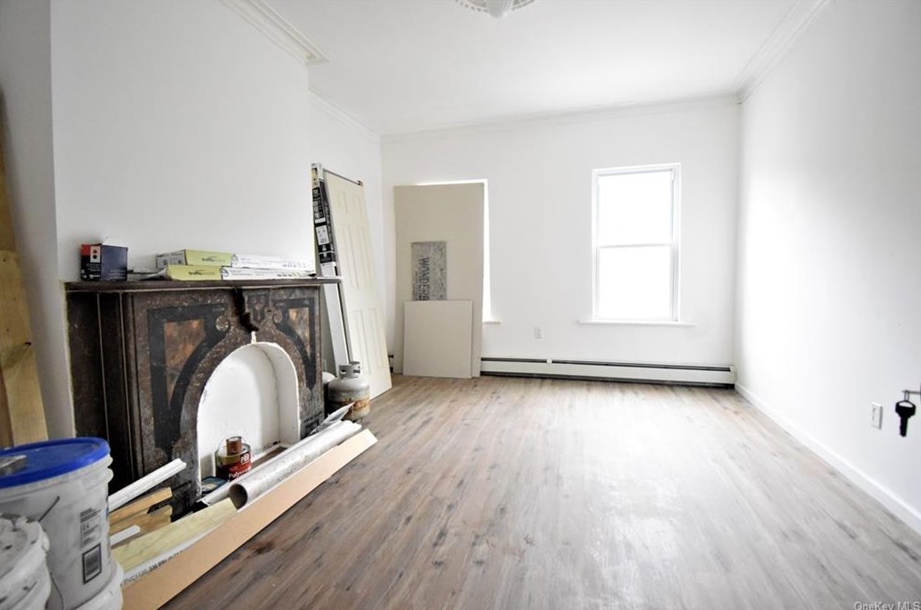 411 Liberty St, Newburgh, NY 12550