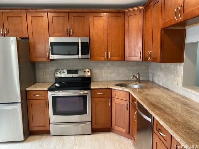 57 Yorkshire Ter, Washingtonville, NY 10992