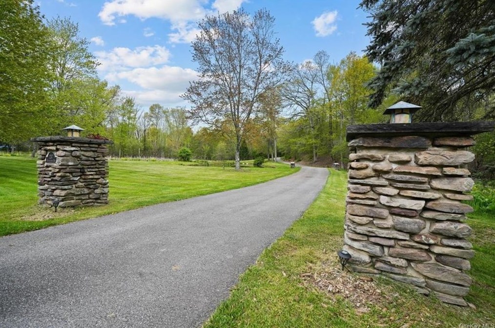 237 Scotchtown Rd, Goshen, NY 10924