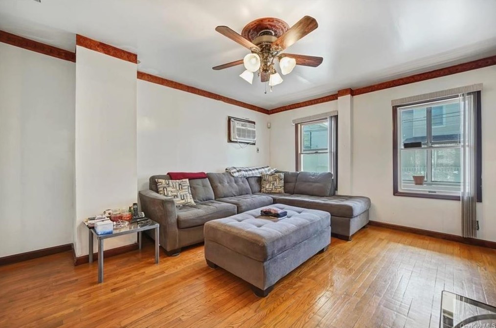 8 Orchard St, Haverstraw NY  10927-1111 exterior