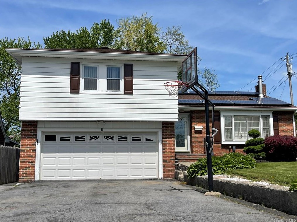 59 Fairlawn Ave, Middletown, NY 10940