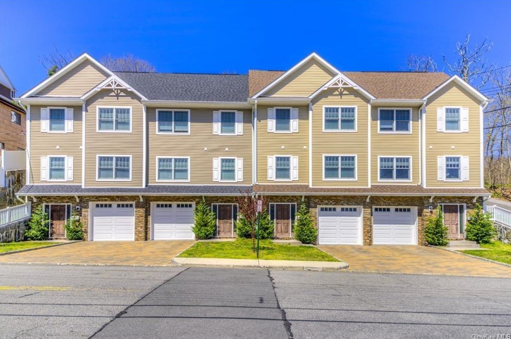 18-20 Southfield Ave, Dobbs Ferry, NY 10522