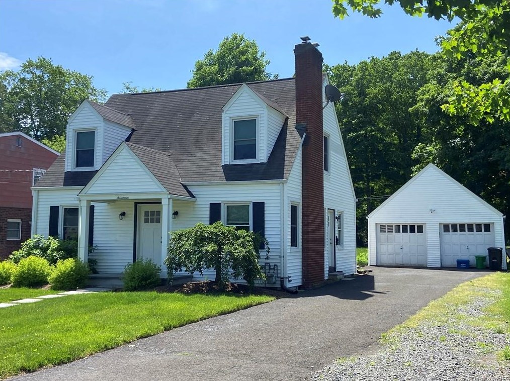17 Harriman Ave, Sloatsburg, NY 10974