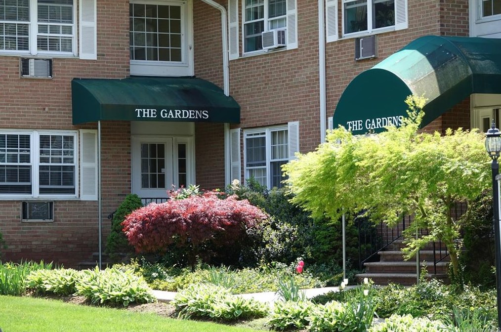 260 West St #4c, Mount Kisco, NY 10549