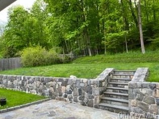 234 Dalmeny Rd, Briarcliff, NY 10510