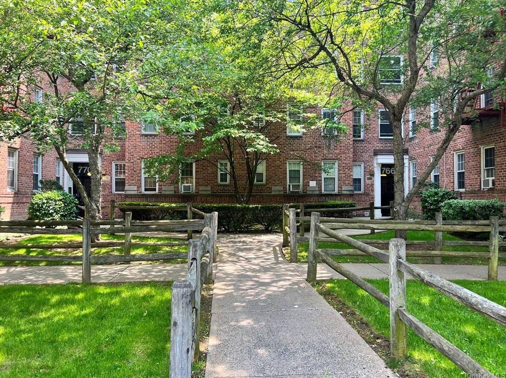 766 Bronx River Rd #b44, Yonkers, NY 10708