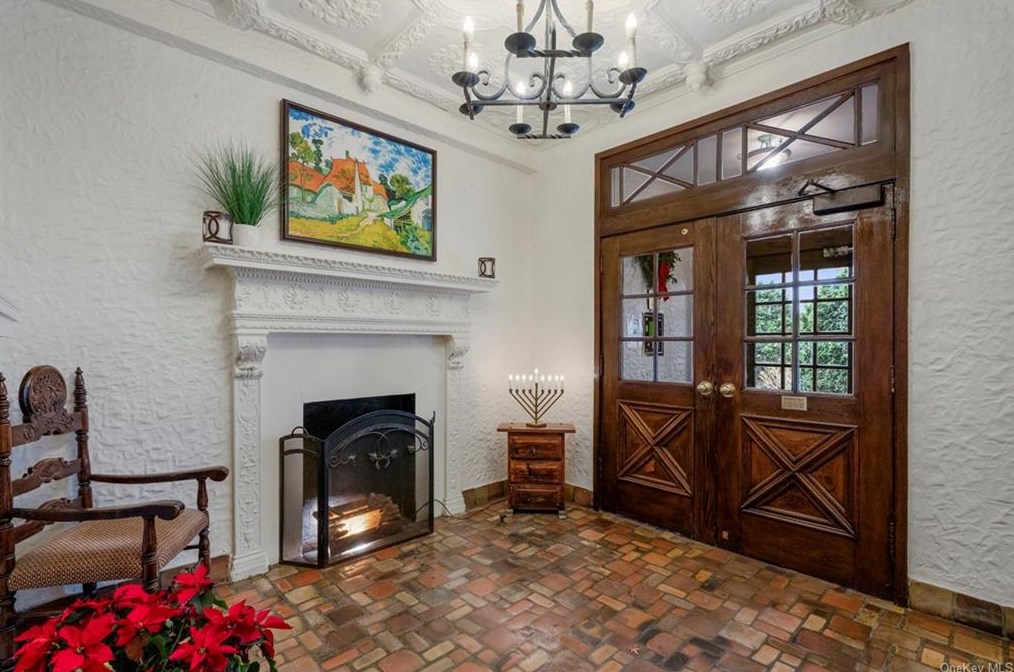 17 N Chatsworth Ave #7f, Larchmont, NY 10538
