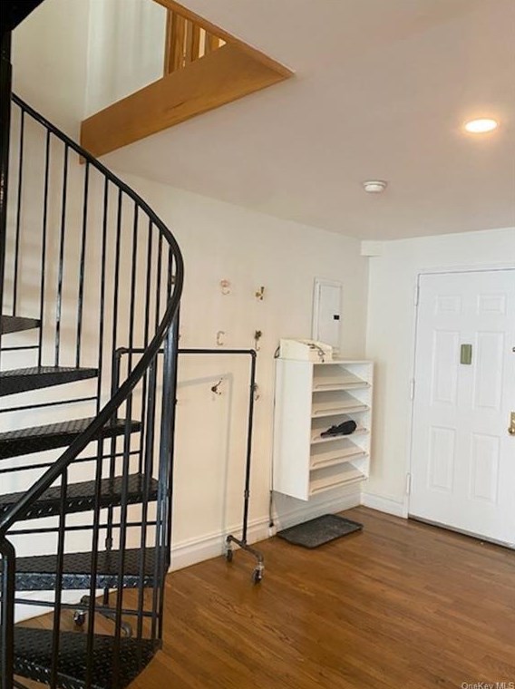 25 N Broadway #15, Yonkers, NY 10701