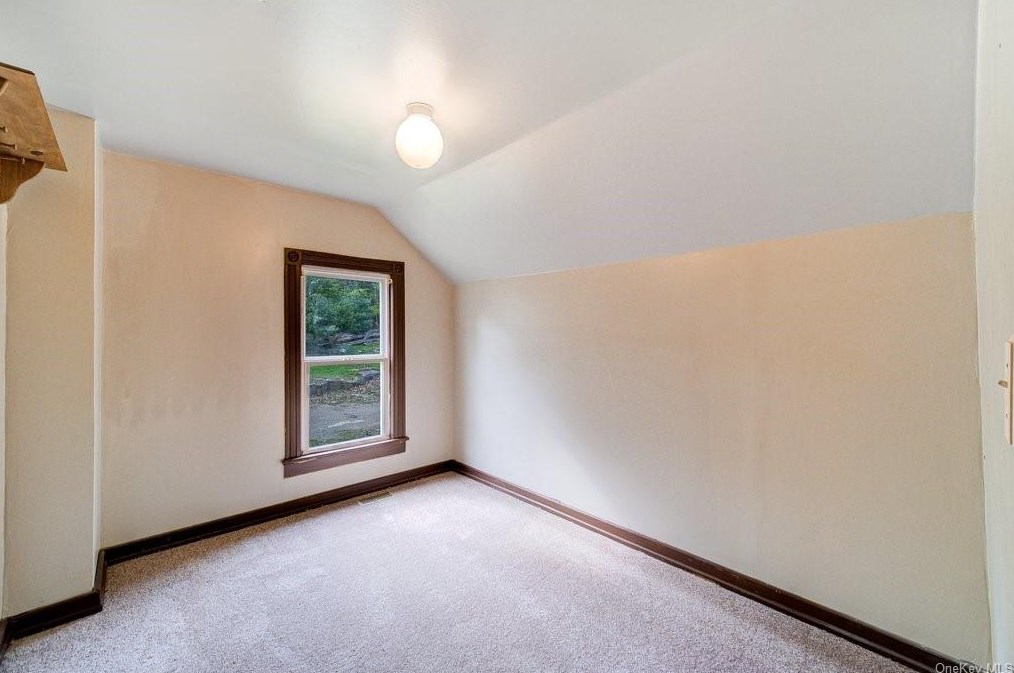 94 Little Rd, Wurtsboro NY  12790-4908 exterior