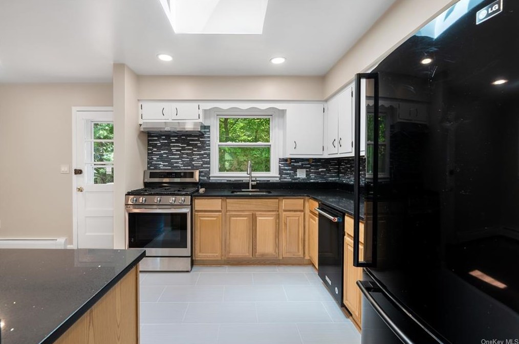 42 Putnam Rd, Cortlandt Manor, NY 10567-7446