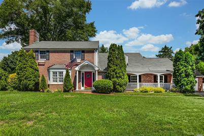 15 Shadow Lane - Photo 1