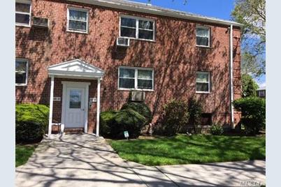 88-39 Shore Parkway #36, Howard Beach, NY 11414 - Photo 1